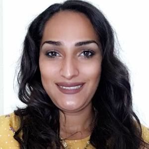 Meet your Posher, Gaby